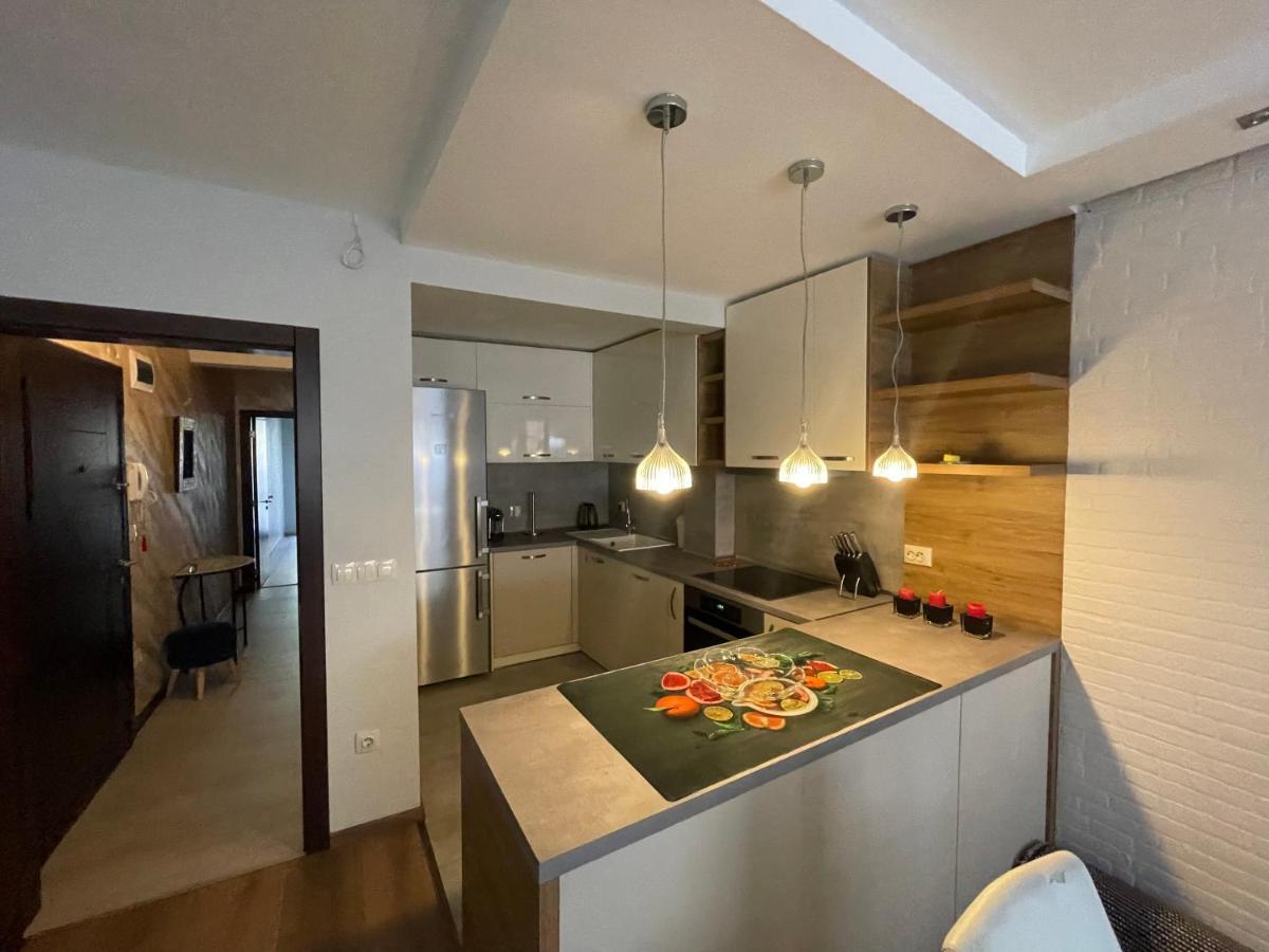 Luxury In Center 1