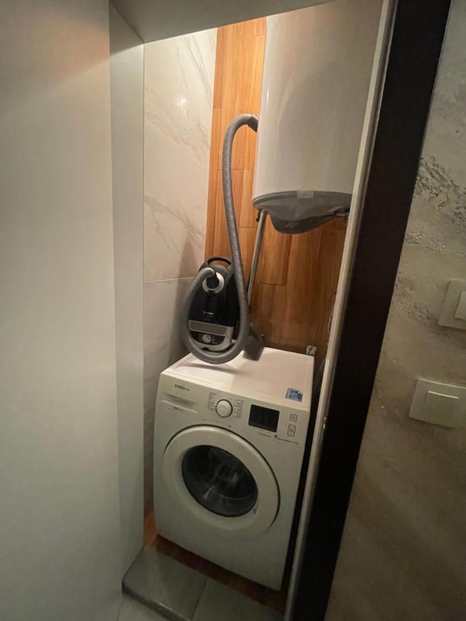 Luxury In Center 1