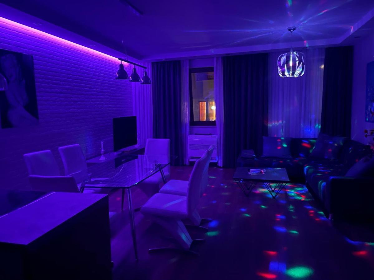 Luxury In Center 1 Varna
